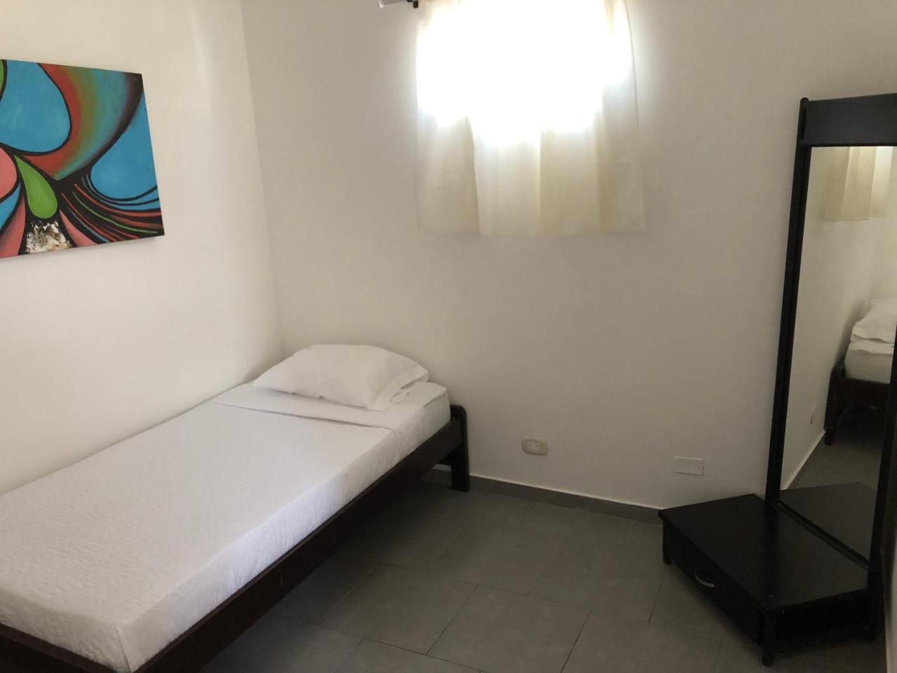 El Mirador Inn *