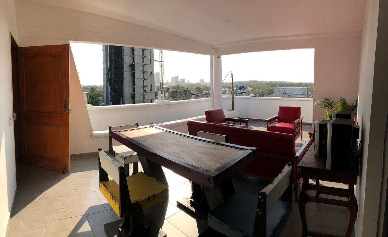 El Mirador Inn *